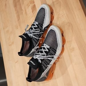 NIKE AIR VAPORMAX FLYKNIT 2 Orange